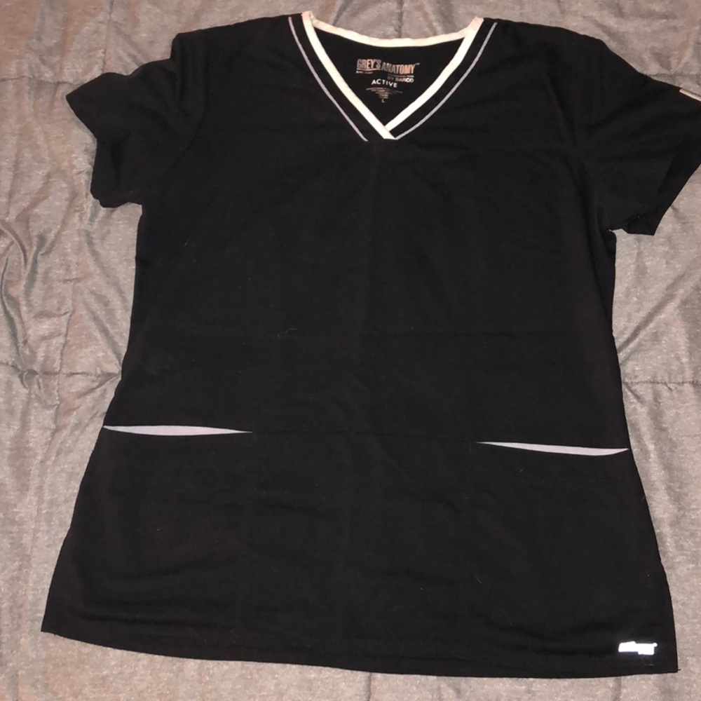 Greys anatomy active scrub top